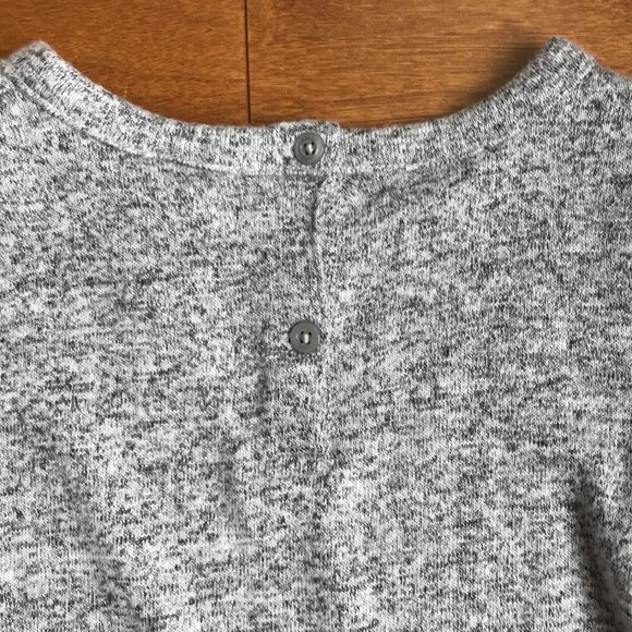 GAP | WORN ONCE! Girls Gray & Floral Print Dress - Picture 3 of 7